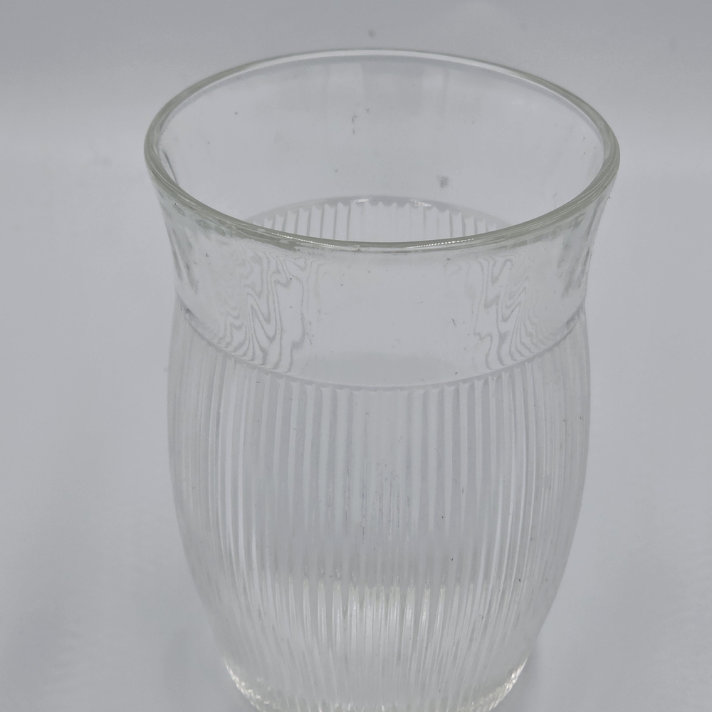 Stylish Silver Glass Set for Home Kitchen - Picture 2 of 4